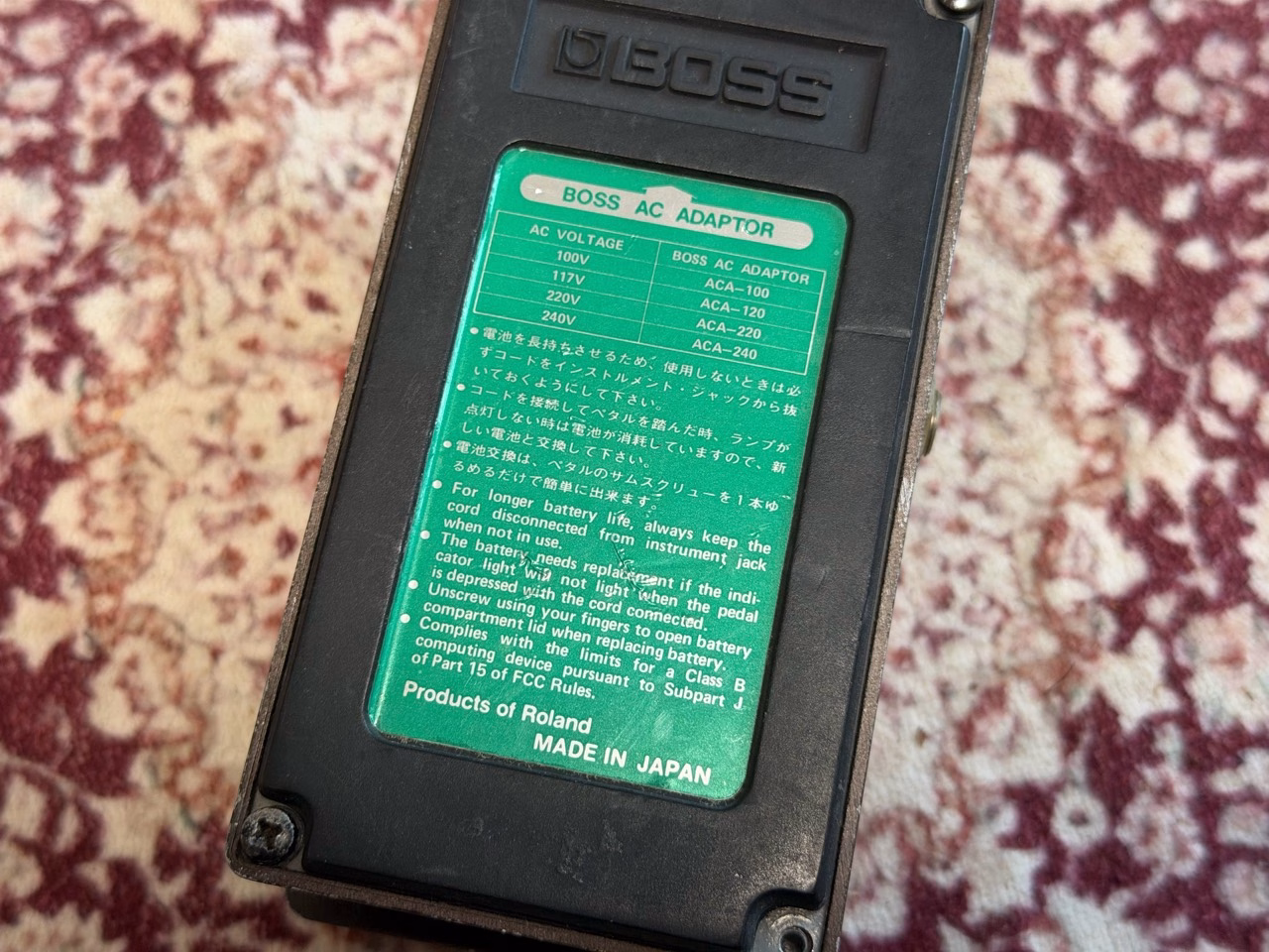 CE-2B底面の緑色ラベル。MADE IN JAPANとACAアダプター指定の表記