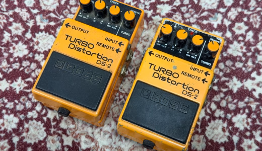 所有するBOSS DS-2を2台並べた外観