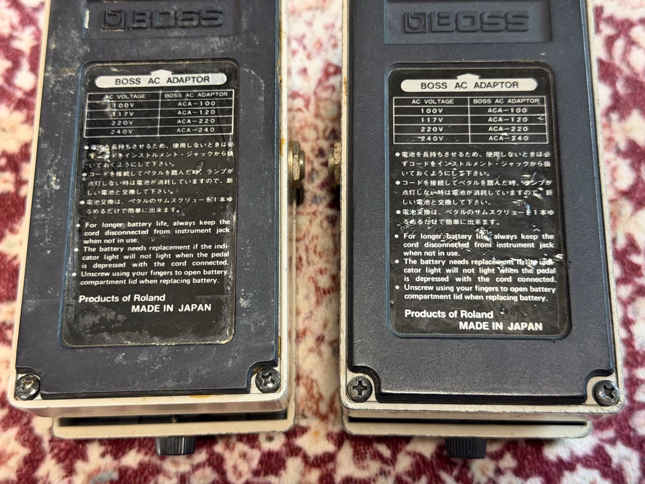 2台ともMADE IN JAPANとACAアダプターの指定があるGE-7の底面ラベル