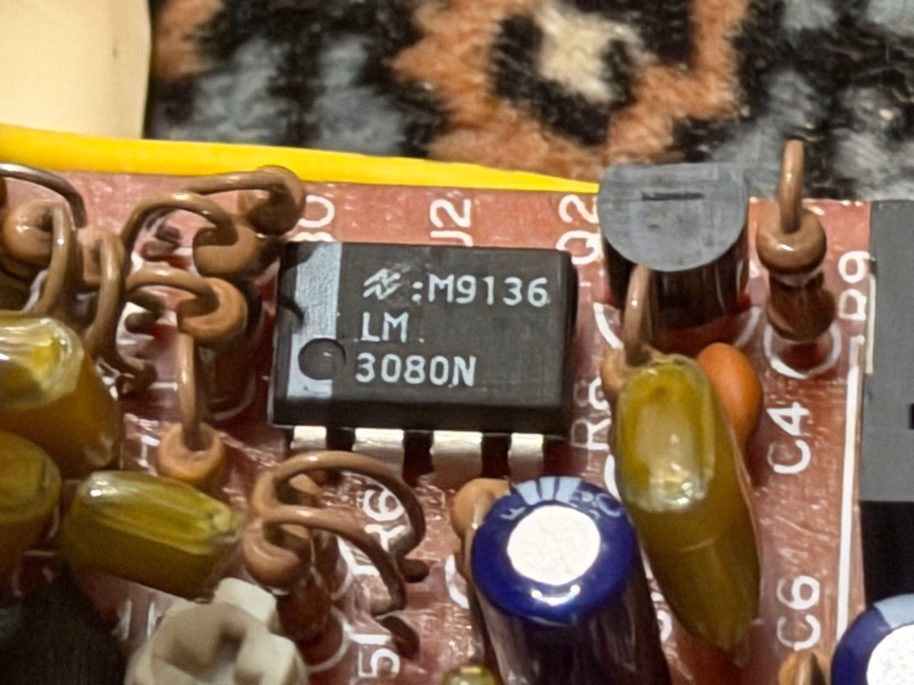 Guyatone VT2所有個体に搭載されたNational Semiconductor LM3080N