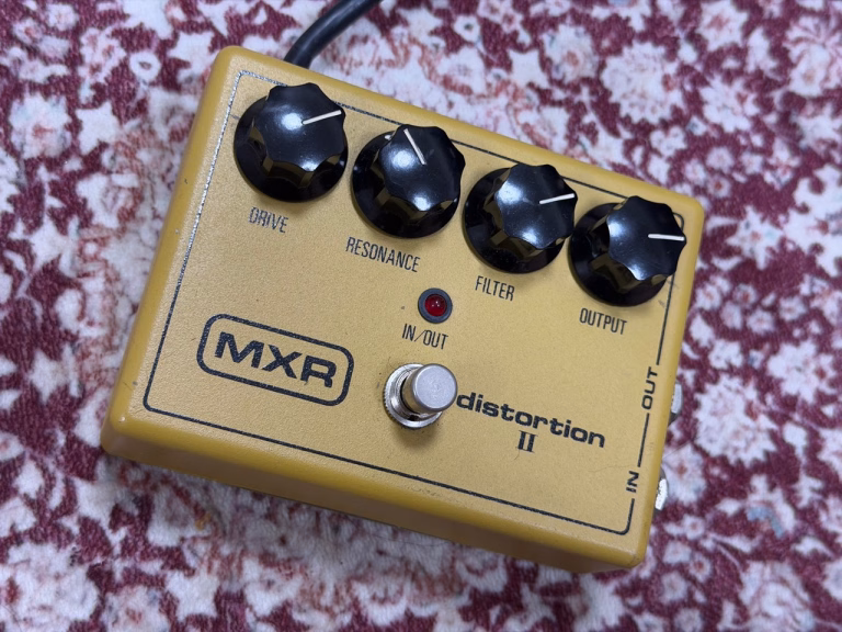 MXR Distortion IIヴィンテージレビュー｜艶のある音と特殊な4ノブ