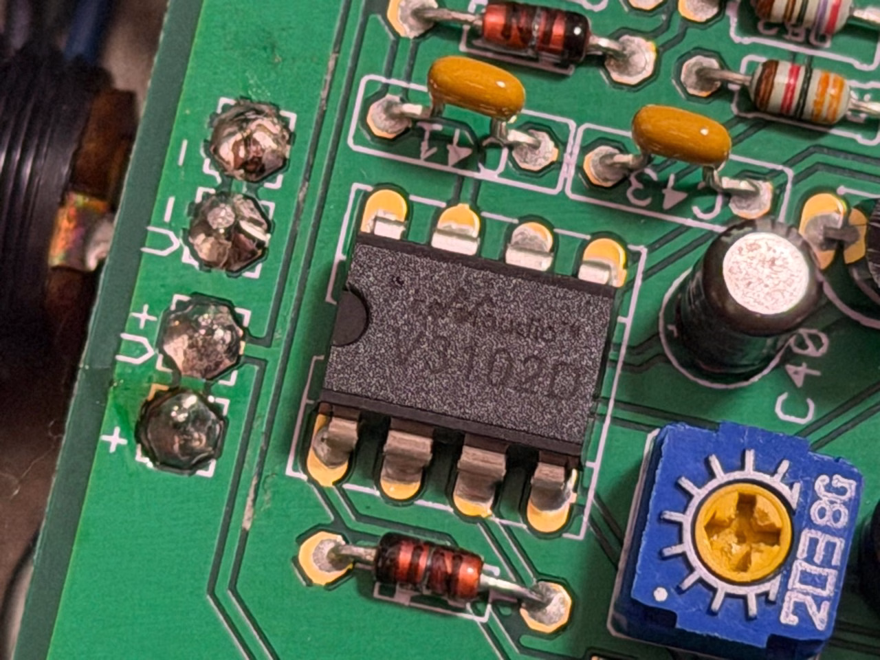 Retro-Sonic Analog Delayに搭載されたCoolaudio V3102D